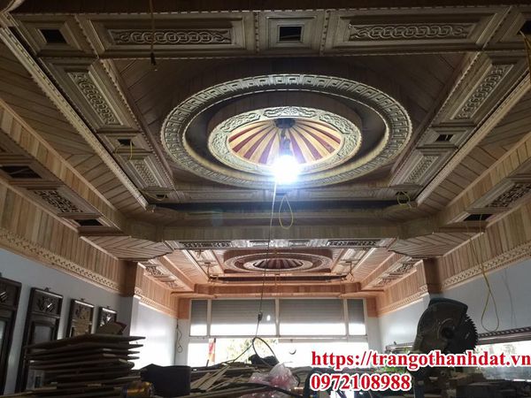 thiet-ke-thi-cong-tran-go-tu-nhien-po-mu