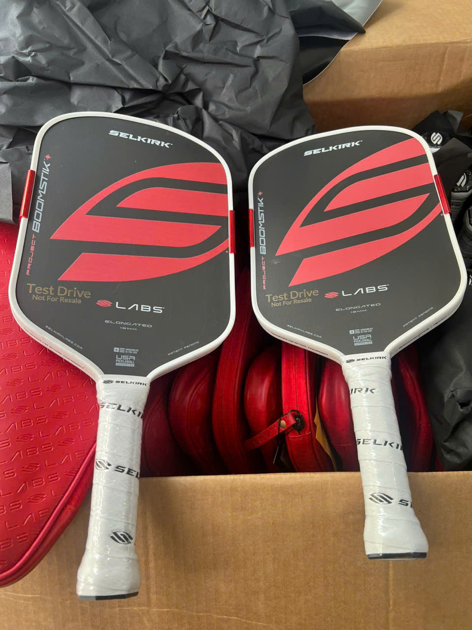 Đánh giá chi tiết về vợt Pickleball Selkirk Boomstik Elongated 16mm