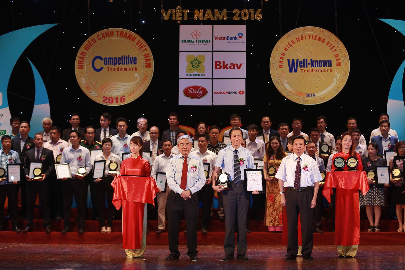 Orbe đạt danh hiệu top 100 nhãn hiệu nổi tiếng nhất Việt Nam năm 2016