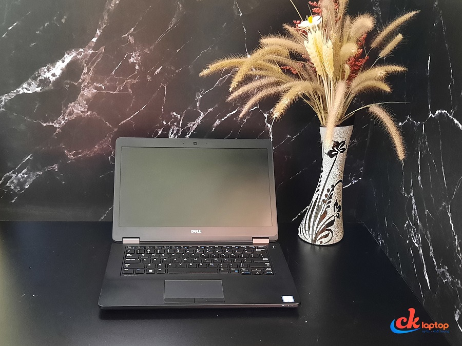DELL LATITUDE E5470 CPU I3 - 6100U / RAM 8GB / SSD 256GB / MÀN 14 INCH HD