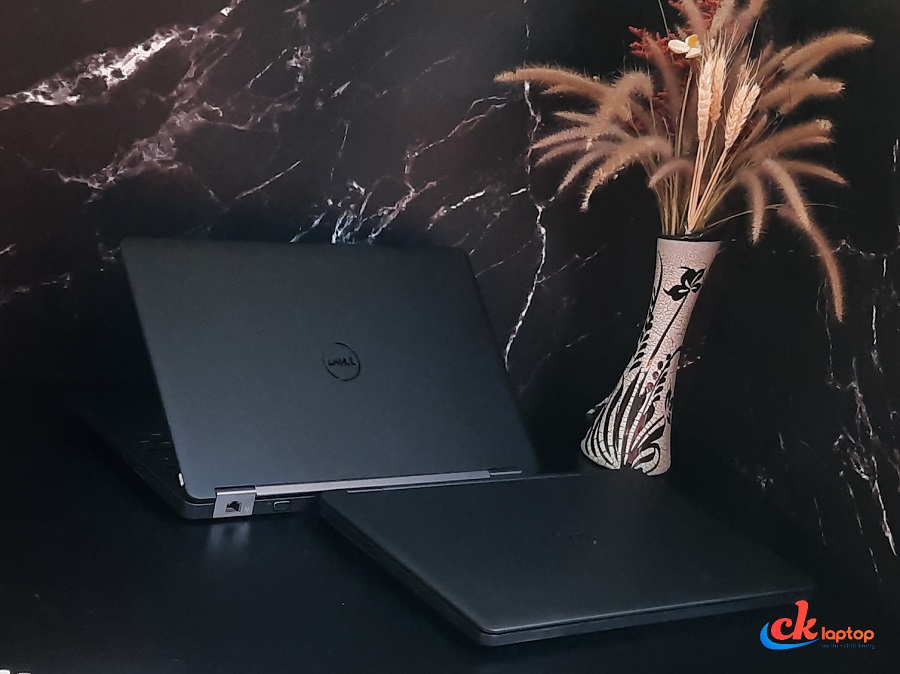DELL LATITUDE E5550 CPU I5 - 5200U / RAM 4GB / SSD 120GB / MÀN 15.6 HD