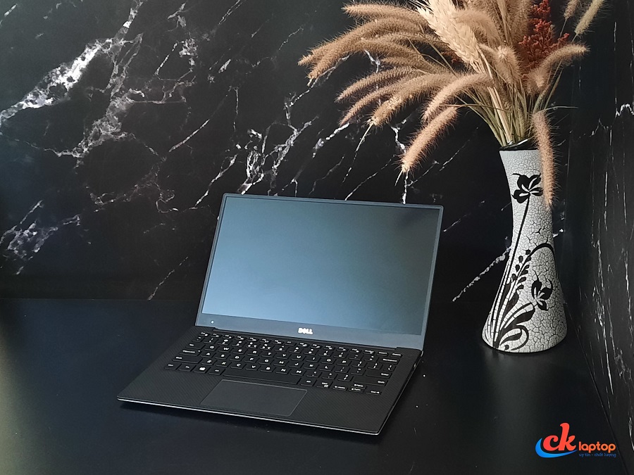 DELL XPS 13 9350 CPU I7 - 6560U / RAM 8GB / SSD 256GB / MÀN FHD IPS DELL XPS 13 9350 CPU I7 - 6560U / RAM 8GB / SSD 256GB / MÀN FHD IPS