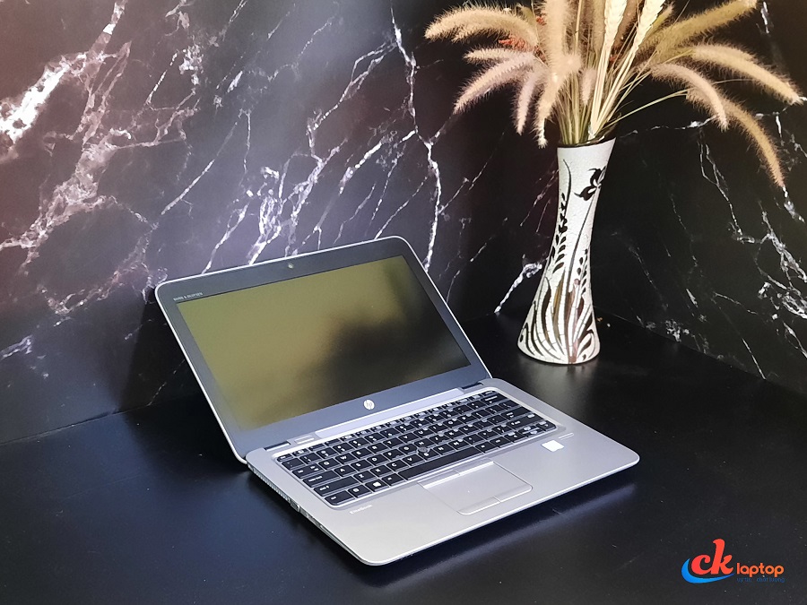 HP ELITEBOOK 820 G3 CPU I5 - 6300U / RAM 8GB / SSD 256GB / MÀN 12.5 HD
