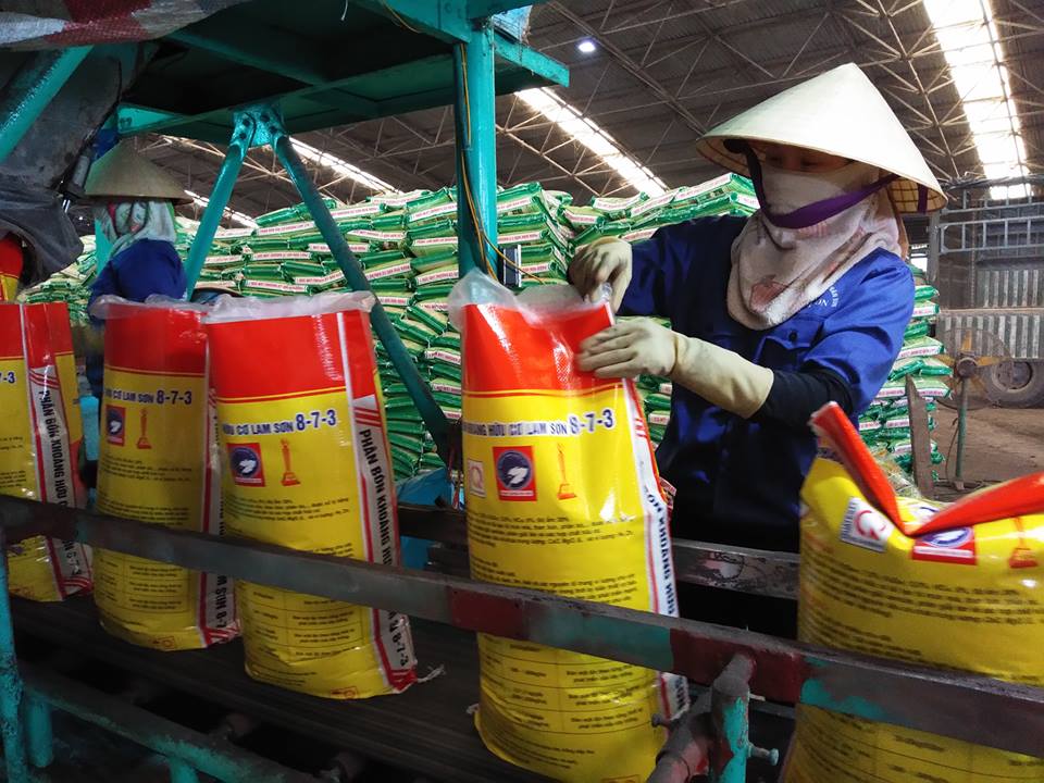 Phân Bón hữu cơ công nghiệp