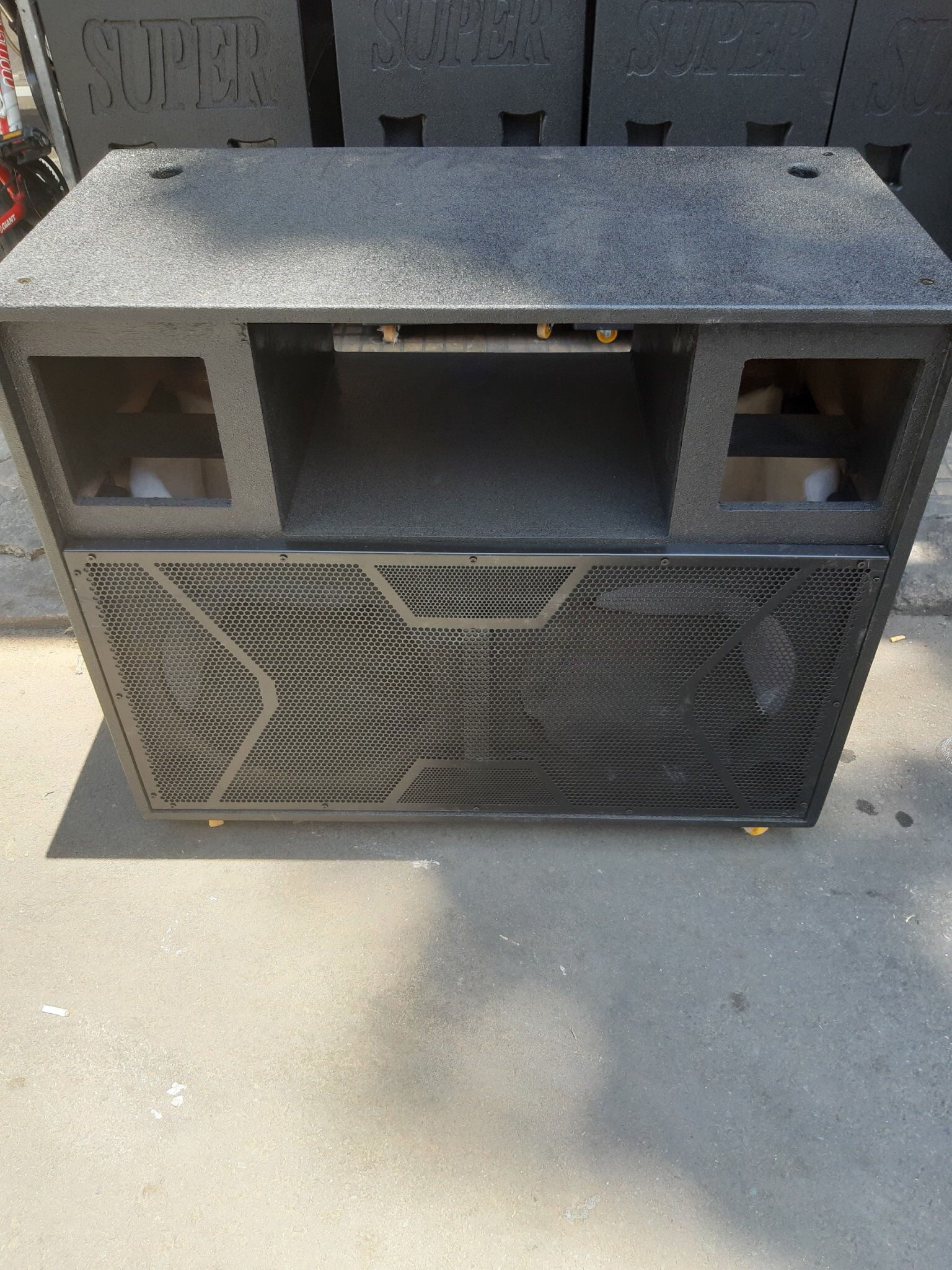 Hướng Dẫn Chọn Mua Vỏ Loa Kẹo Kéo