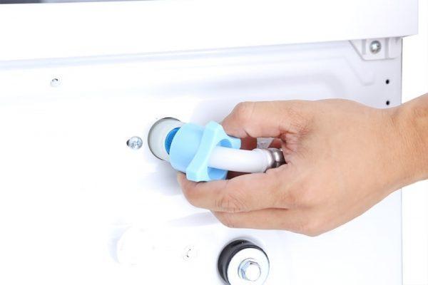 MÁY GIẶT LG INVERTER 8.5 KG FC1485S2W