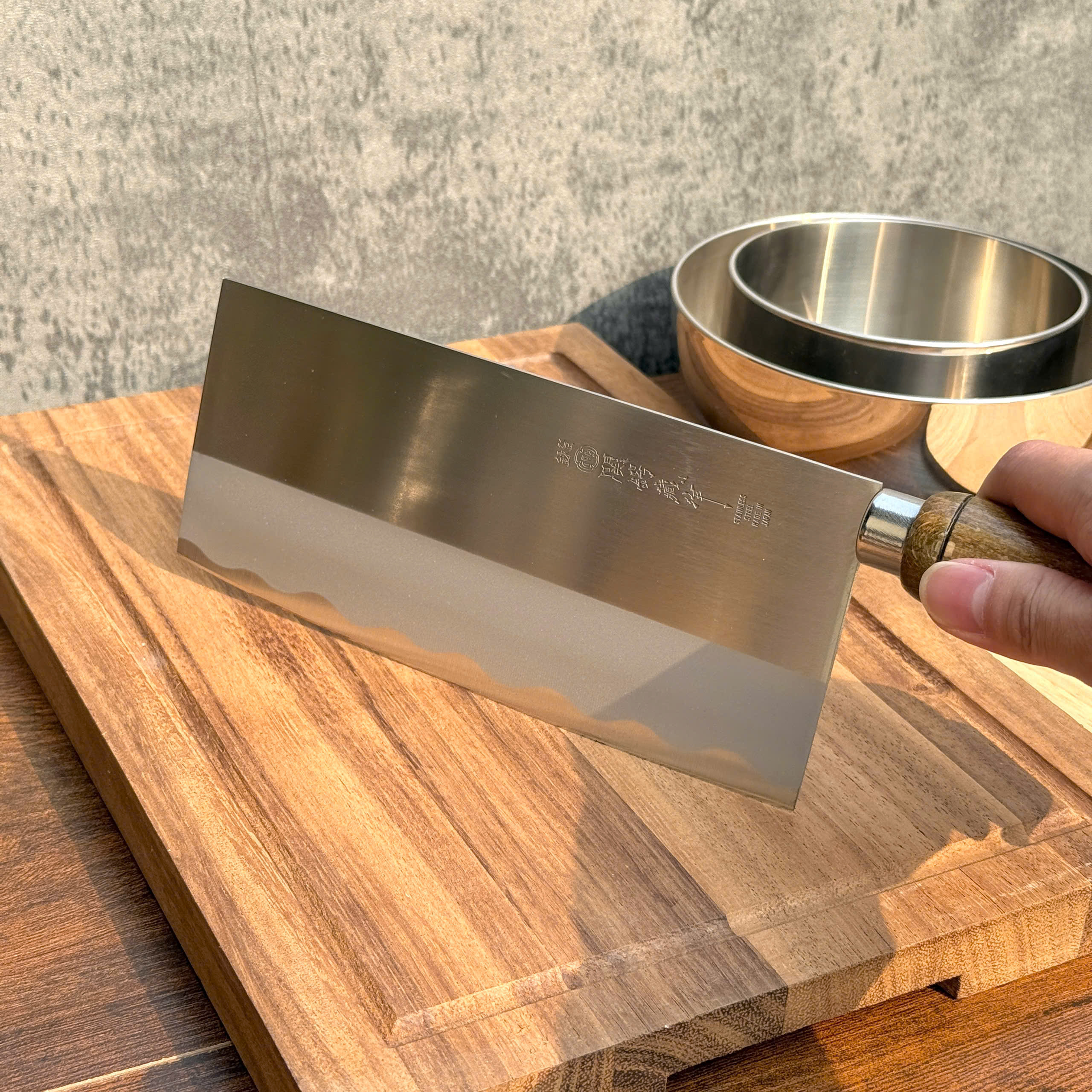 Dao chặt cán gỗ cao cấp Nikken Tsubazo 20.5 cm (Made in Japan) - Hàng Nhật nội địa