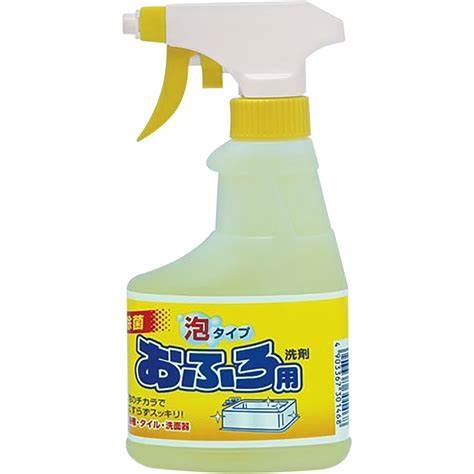 Xịt tẩy rửa nhà tắm tẩy trắng 300ml - Hàng Nhật nội địa