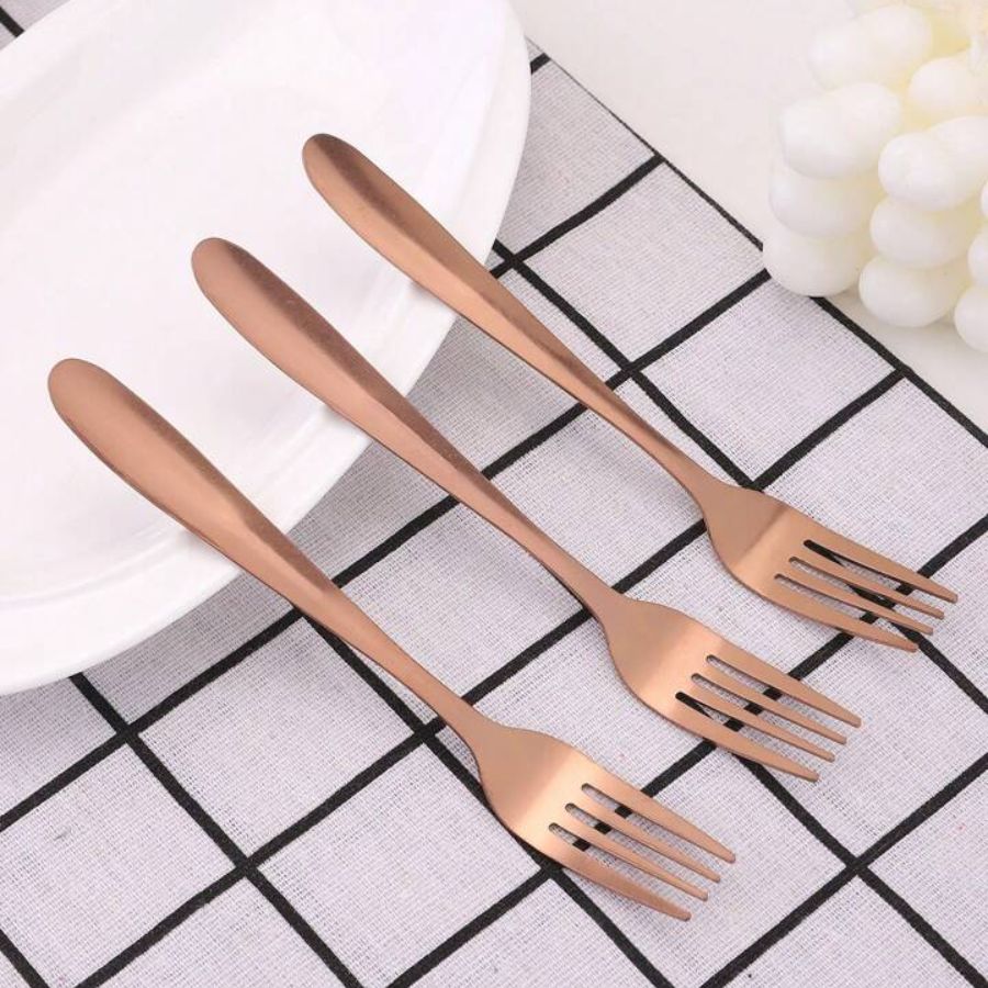 Dĩa inox cỡ trung 17cm mạ vàng đồng Rose Gold - Hàng Nhật nội địa