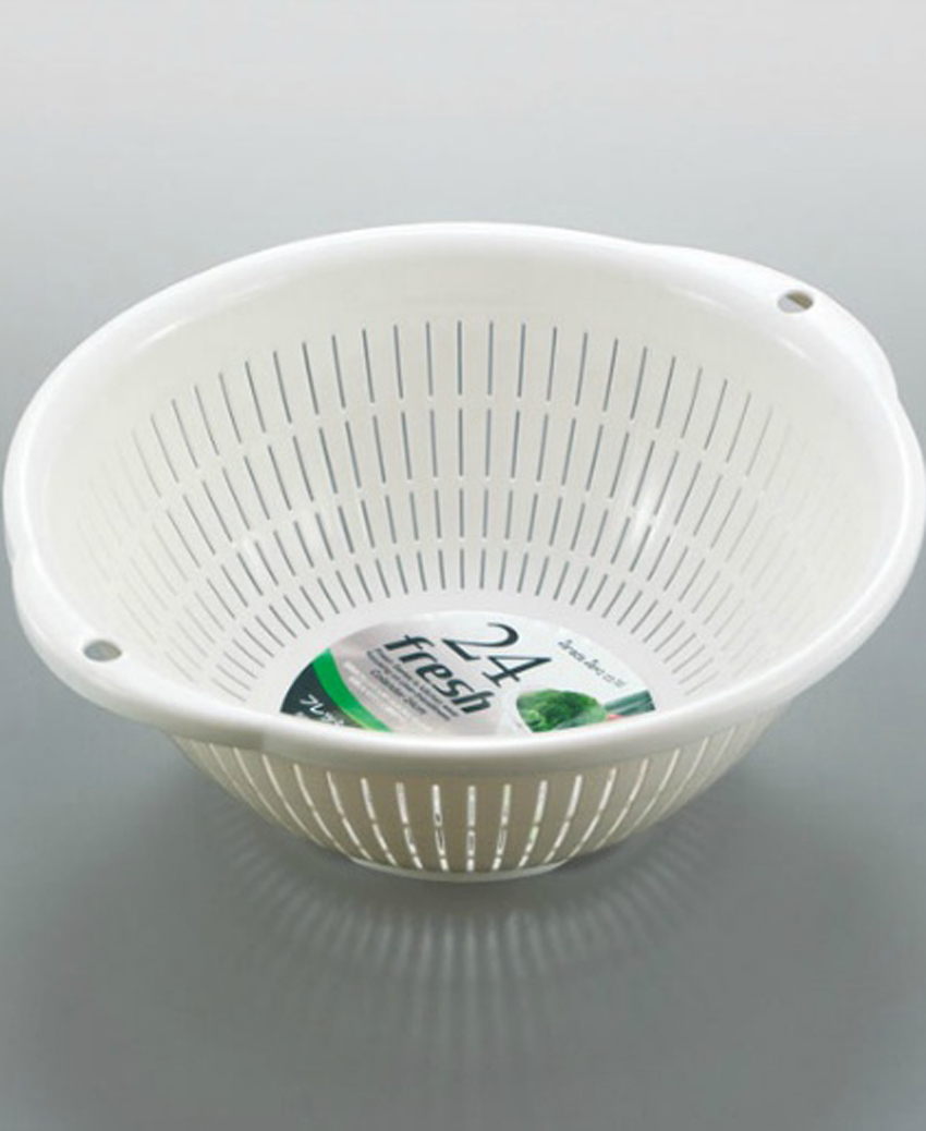 Rổ nhựa 3.6L màu trắng - Hàng Nhật nội địa