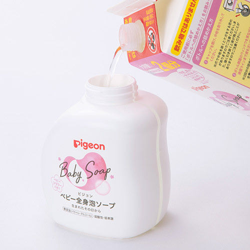 PIGEON- Sữa tắm gội sơ sinh hương hoa chai 500ml - Hàng Nhật nội địa