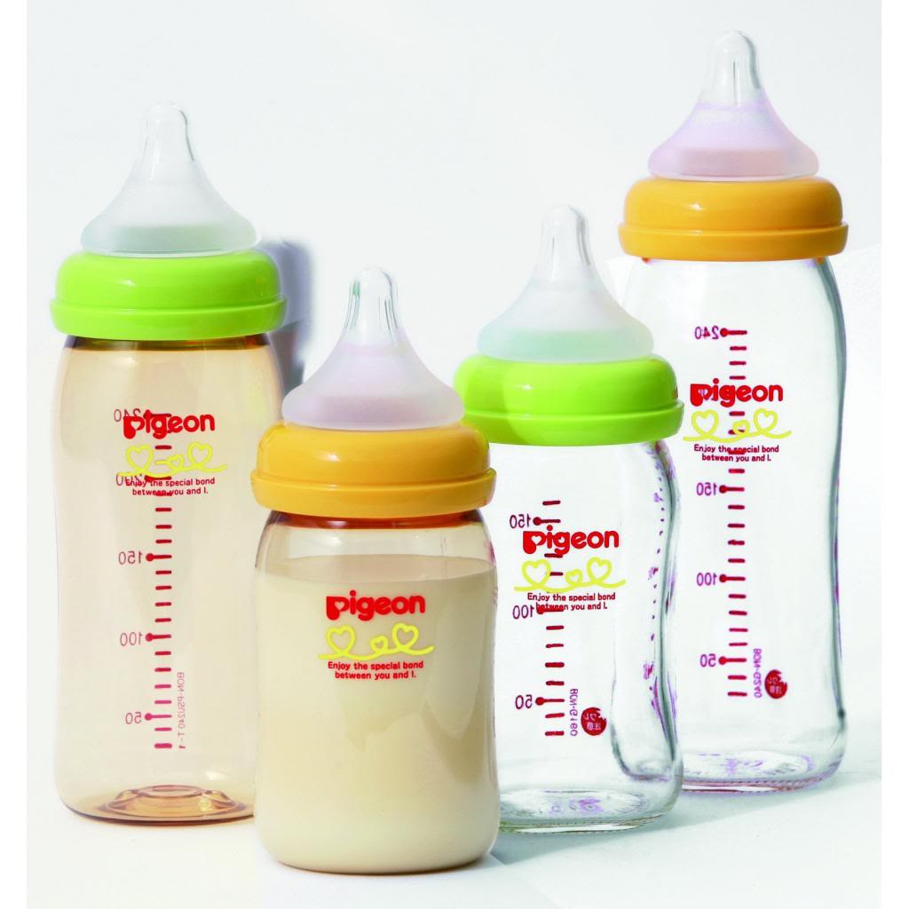 Bình sữa 240ml xanh lá- Hàng Nhật nội địa