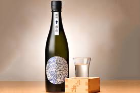 Rượu Sake Tsukinoi Junmai Ginjo Hikoichi 720ml