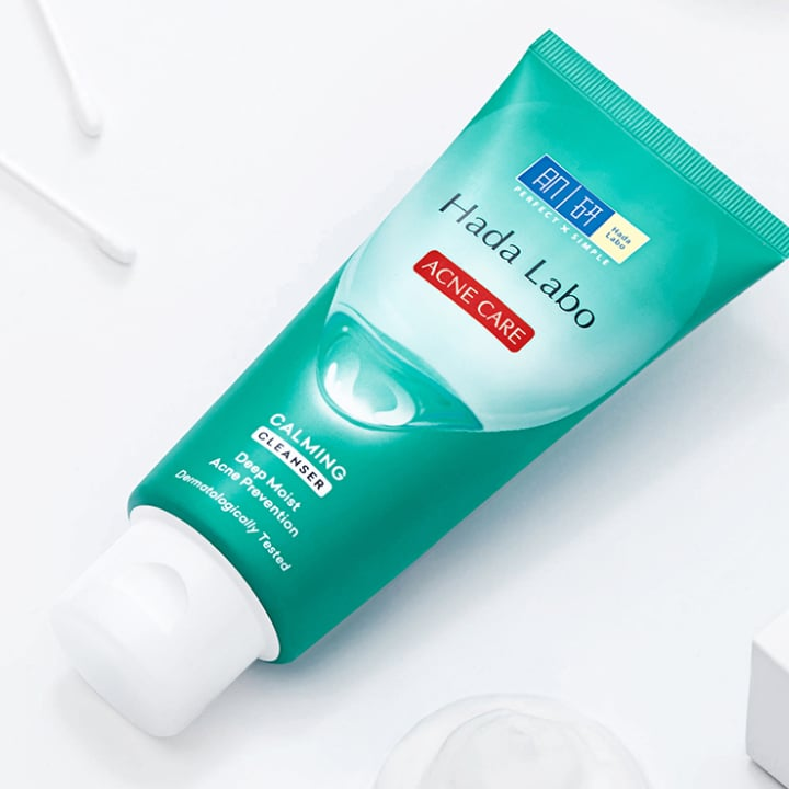 Sữa Rửa Mặt Hada Labo Dạng Kem Cho Da Mụn Và Da Nhạy Cảm 80g