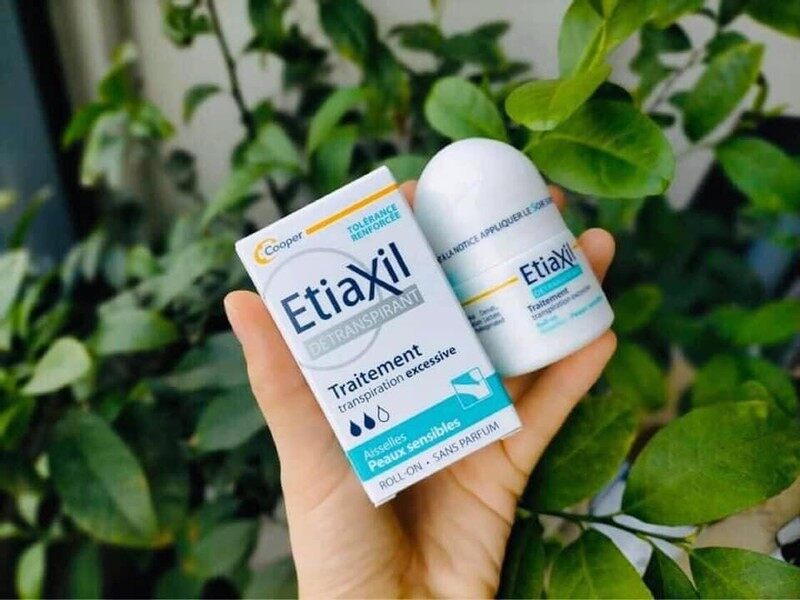 Lăn Khử Mùi Đặc Trị EtiaXil Nhãn Xanh Cho Da Nhạy Cảm 15ml - Hàng Nhật nội địa