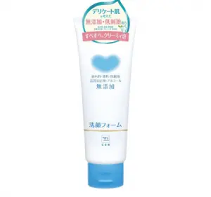Sữa rửa mặt dưỡng ẩm COW cho da nhậy cảm tuýp 110g - Hàng Nhật nội địa