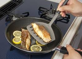 Xẻng lật bản rộng bằng nhựa Inomata (màu ghi) - Hàng Nhật nội địa