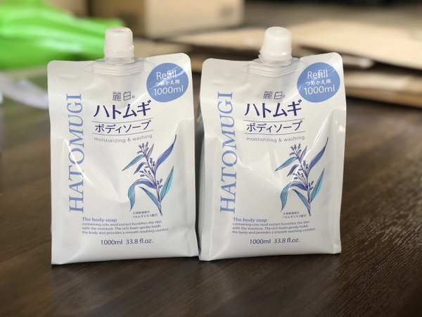 Sữa tắm dưỡng ẩm ý dĩ Hatomugi 1000l dạng túi - Hàng Nhật nội địa