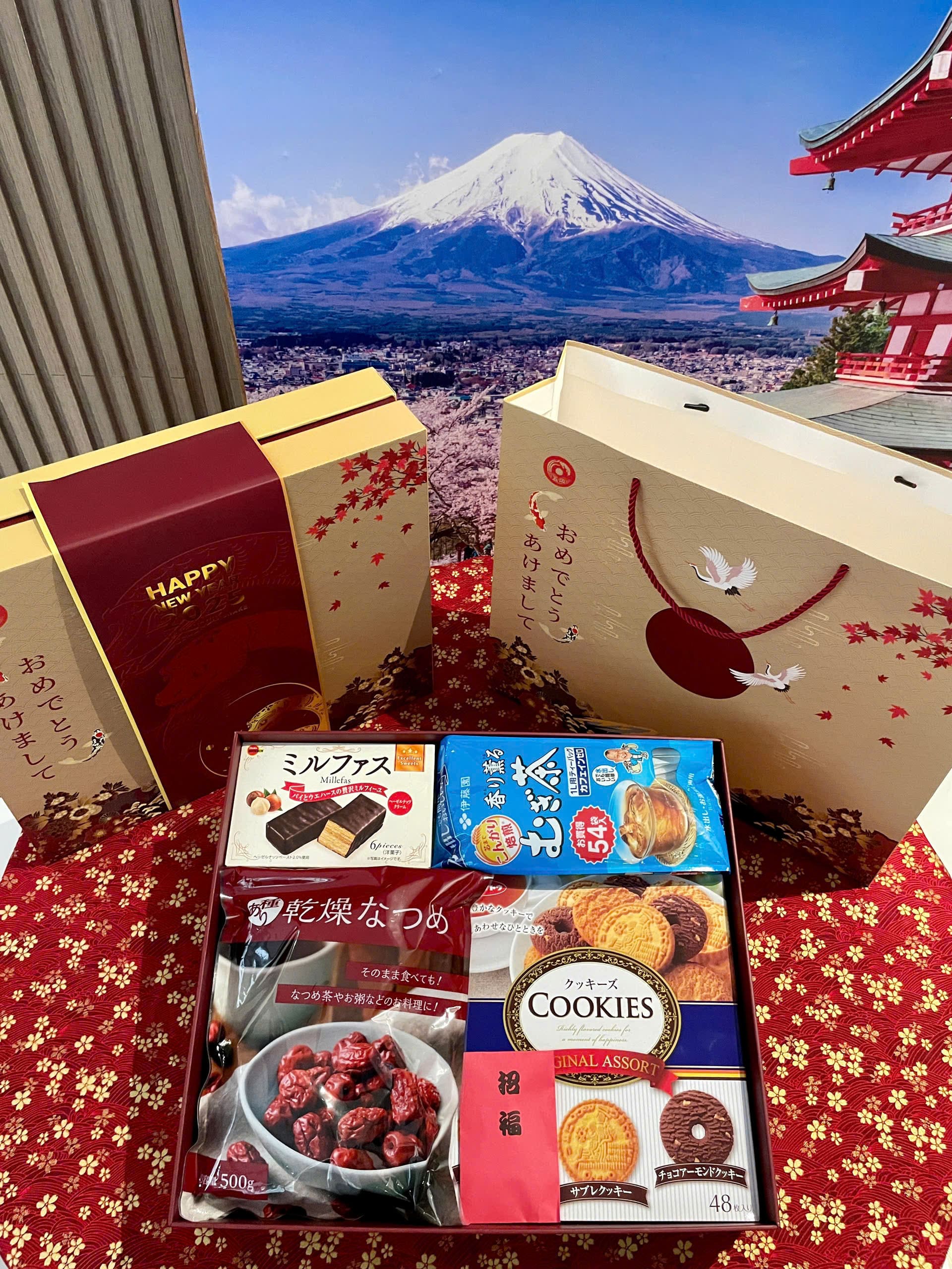 Hộp quà tết Nhật Bản Sapporo (02)