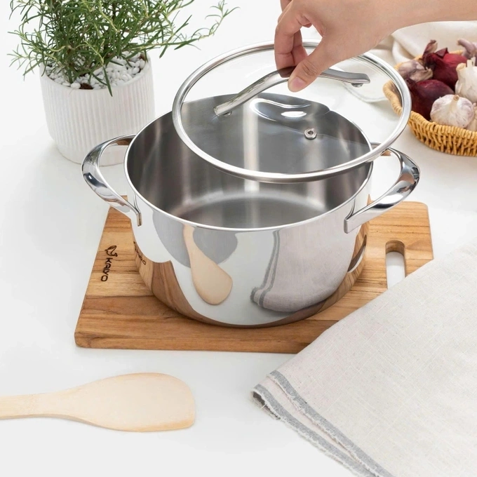 Nồi inox thân đáy liền Tri-Ply Silver Crown size 20cm - Hàng Nhật nội địa