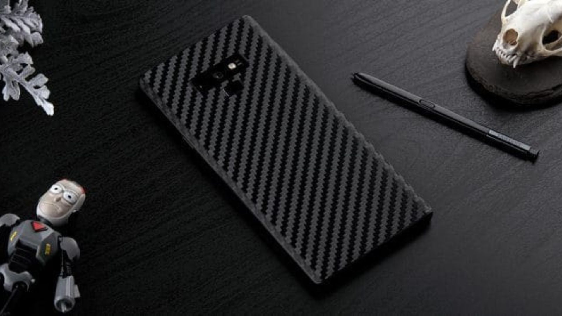 Bí quyết để điện thoại 2 năm vẫn như mới – nhờ 3 món phụ kiện này