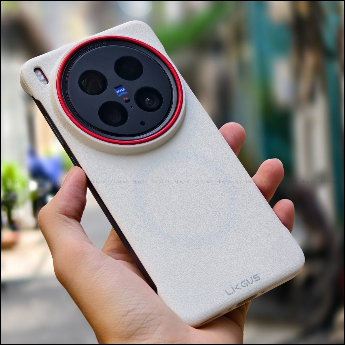 Ốp lưng Vivo X200 Pro/ X200 Ultra da QUAN magsafe nửa cạnh từ tính sạc không dây chống bám vân tay chính hãng LIKGUS