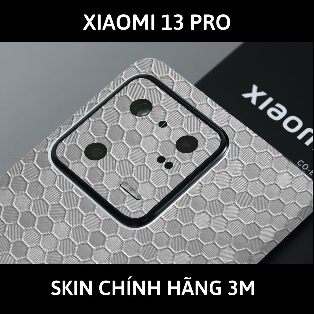 Skin 3m Mi 13 Ultra, Mi 13 Pro, Mi 13  full body và camera nhập khẩu chính hãng USA phụ kiện điện thoại huỳnh tân store - Oracal Honeycomb Silver - Warp Skin Collection