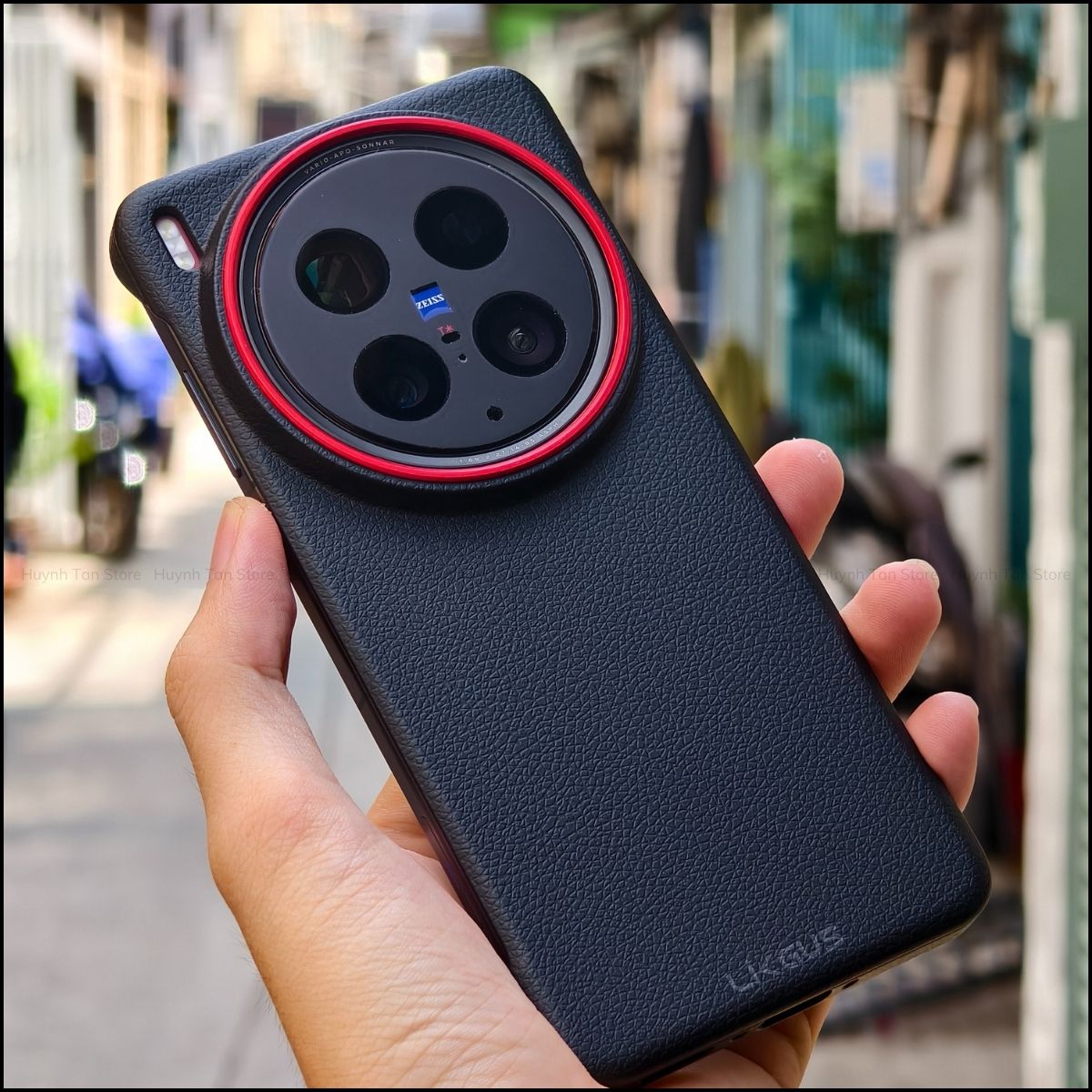 Ốp lưng Vivo X200 Pro/ X200 Ultra da QUAN magsafe nửa cạnh từ tính sạc không dây chống bám vân tay chính hãng LIKGUS