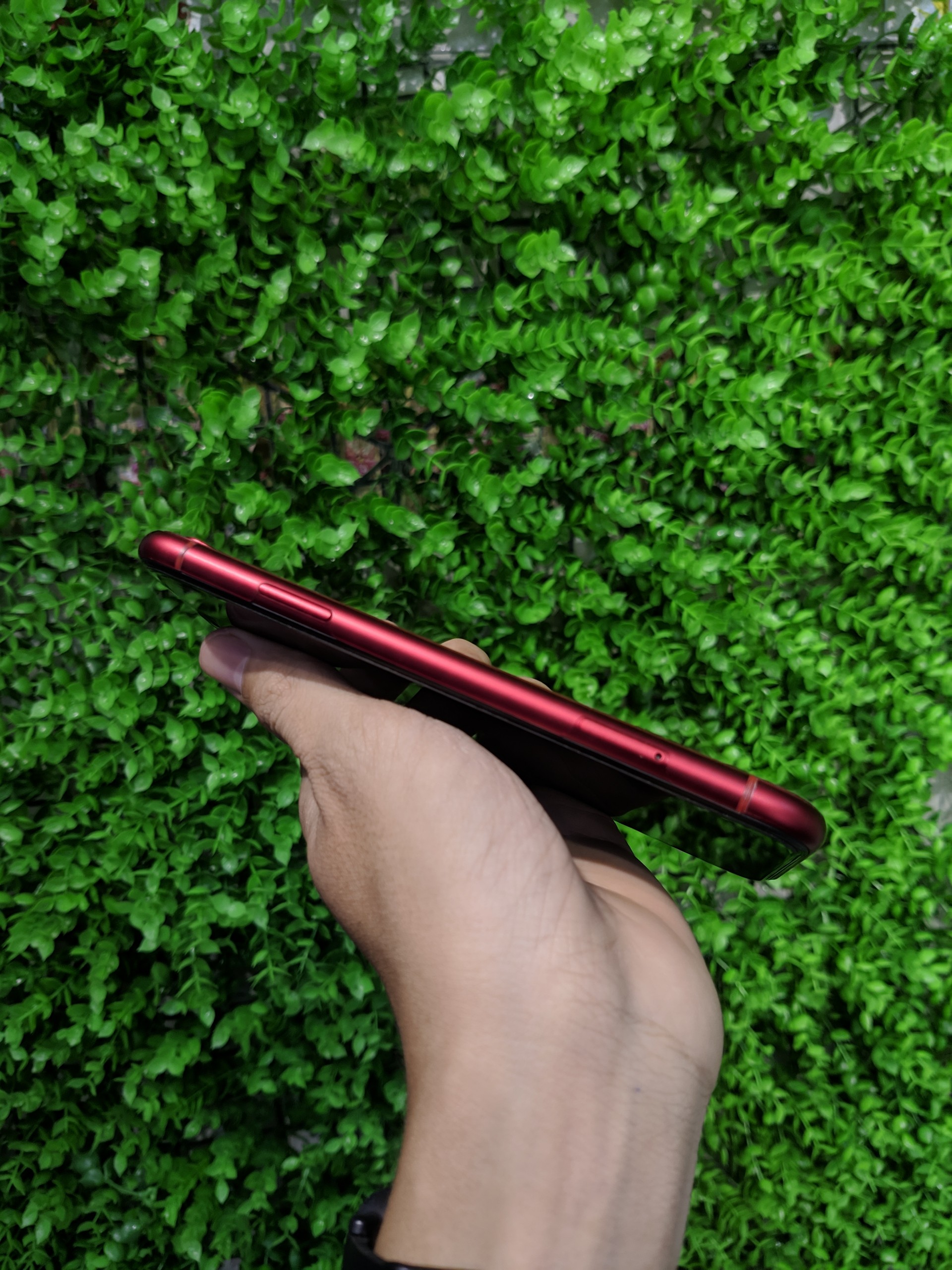 Miếng dán Skin PPF iPhone XR bề mặt Nhám chống vân tay cực tốt (Tặng 1 Miếng Dự Phòng)