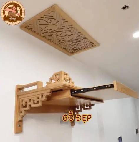 Bàn thờ treo kích thước nhỏ gọn, có ngăn kéo