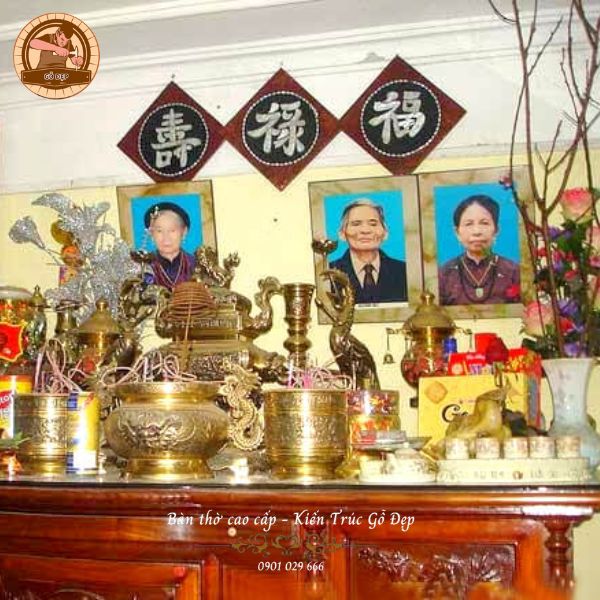  Lưu ý khi sắp xếp vị trí đặt ảnh thờ trên bàn thờ gia tiên đầy đủ