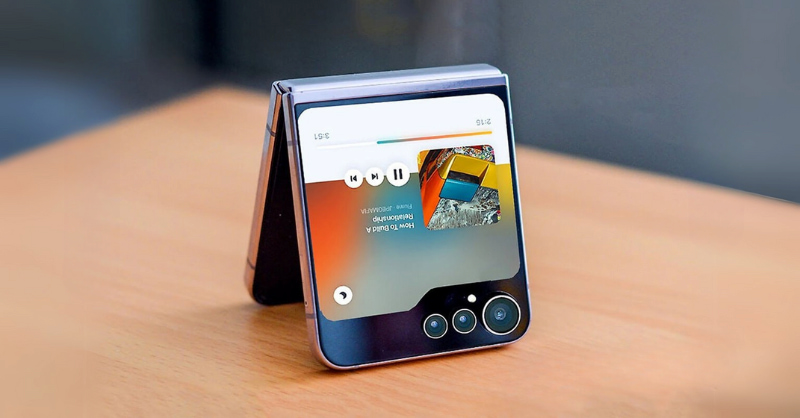 Samsung Galaxy Z Flip7 – 3 tính năng khiến các smartphone khác “không theo kịp” trong mùa cuối năm