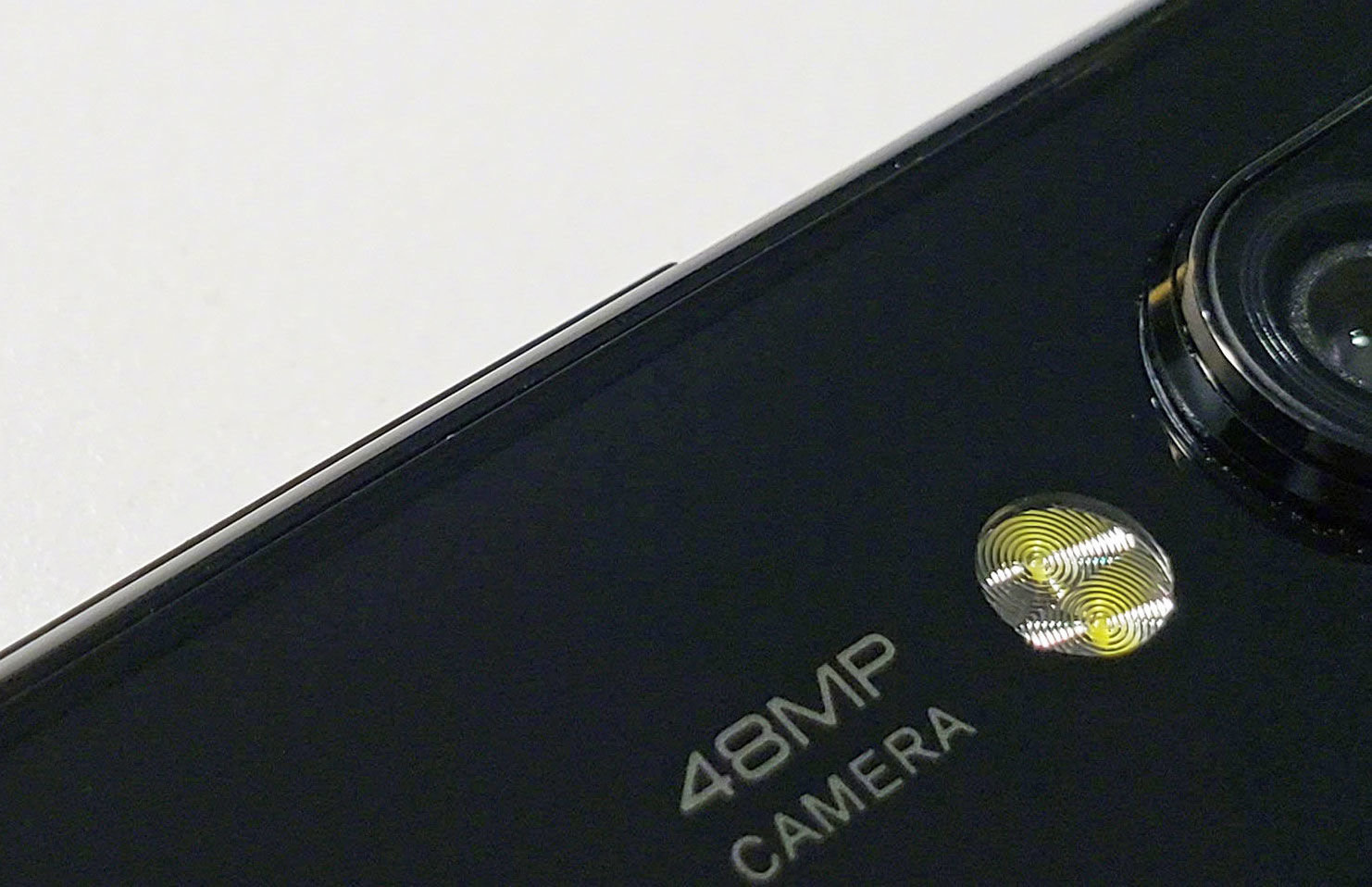 Siêu phẩm “cameraphone” 48MP của Xiaomi sẽ ra mắt vào ngày 10/01
