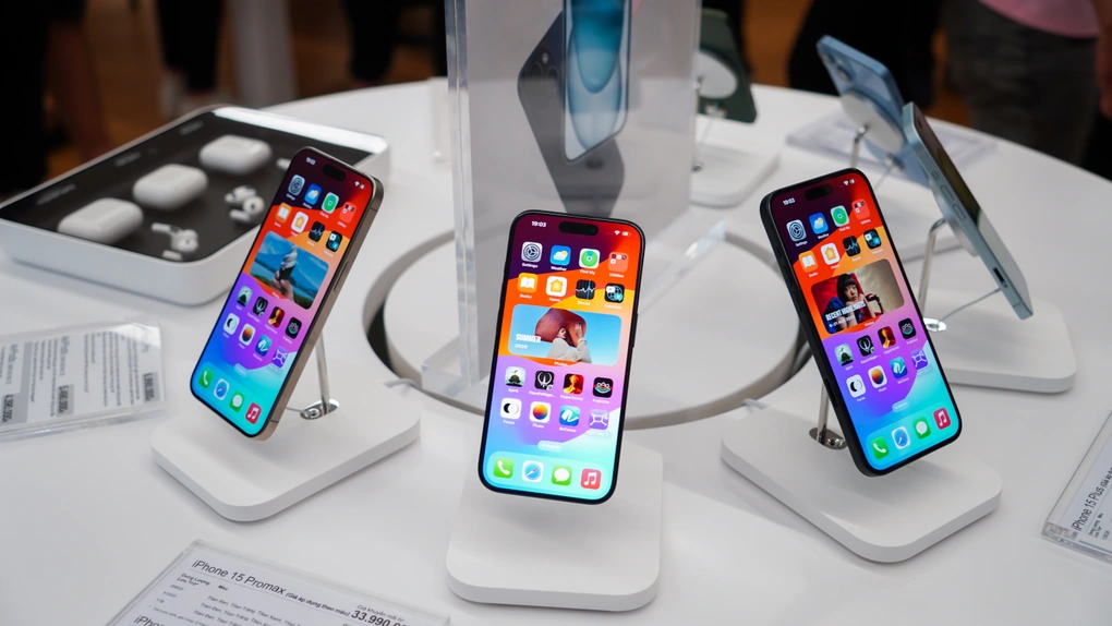 IPhone 15 và Nỗi Bức Xúc về Lỗi Kết Nối Bluetooth: Người Dùng Đang Chờ Đợi Lời Giải