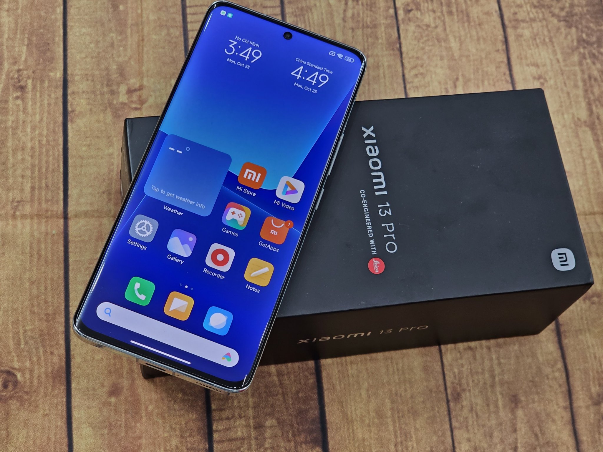 Xiaomi 13 Pro – Giá chỉ bằng 1/2 iPhone nhưng cấu hình ăn đứt