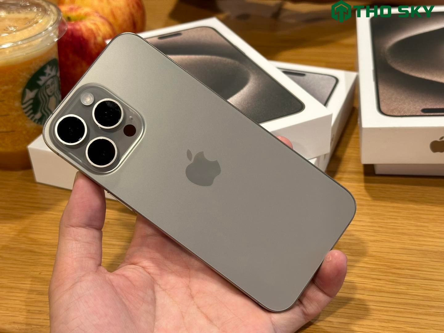 🌞 Mùa hè xả kho – iPhone 15 Pro Max giảm sâu tại ThoSky!