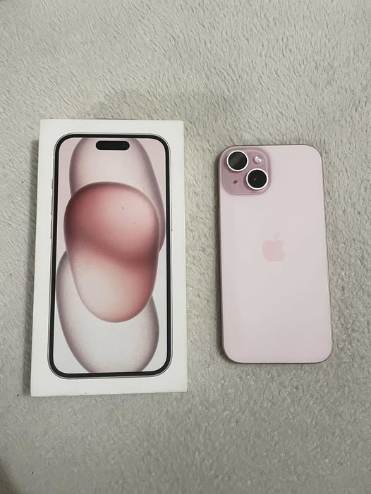 iPhone 15 màu Hồng – Màu của phái đẹp, chất riêng không trộn lẫn