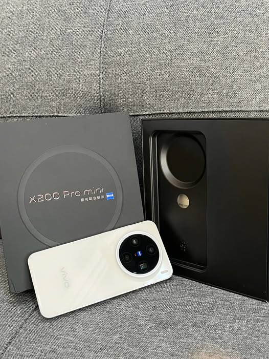 🌟 Vivo X200 Pro Mini – Siêu phẩm nhỏ gọn “đàn anh” flagship!