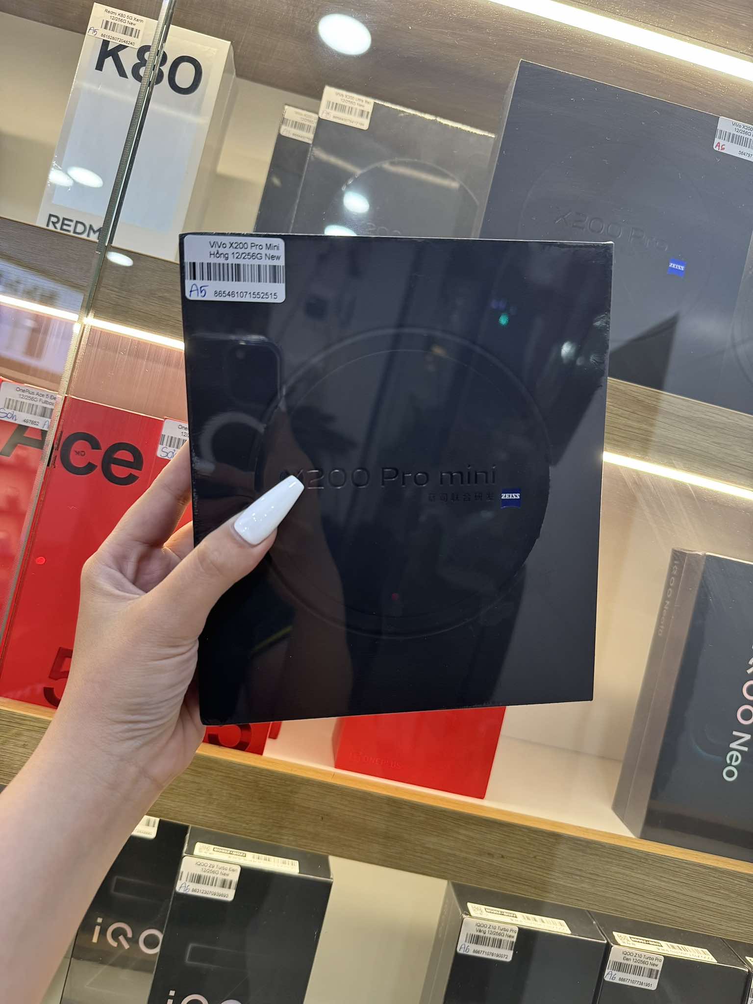 Vivo X200 Pro Mini – Siêu phẩm nhỏ gọn, hiệu năng khủng – Sẵn hàng tại ThoSky