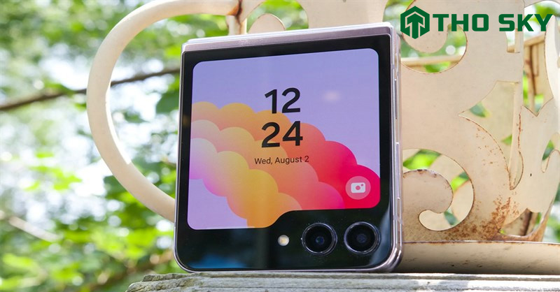 Samsung rò rỉ thiết kế của Galaxy Z Flip 6