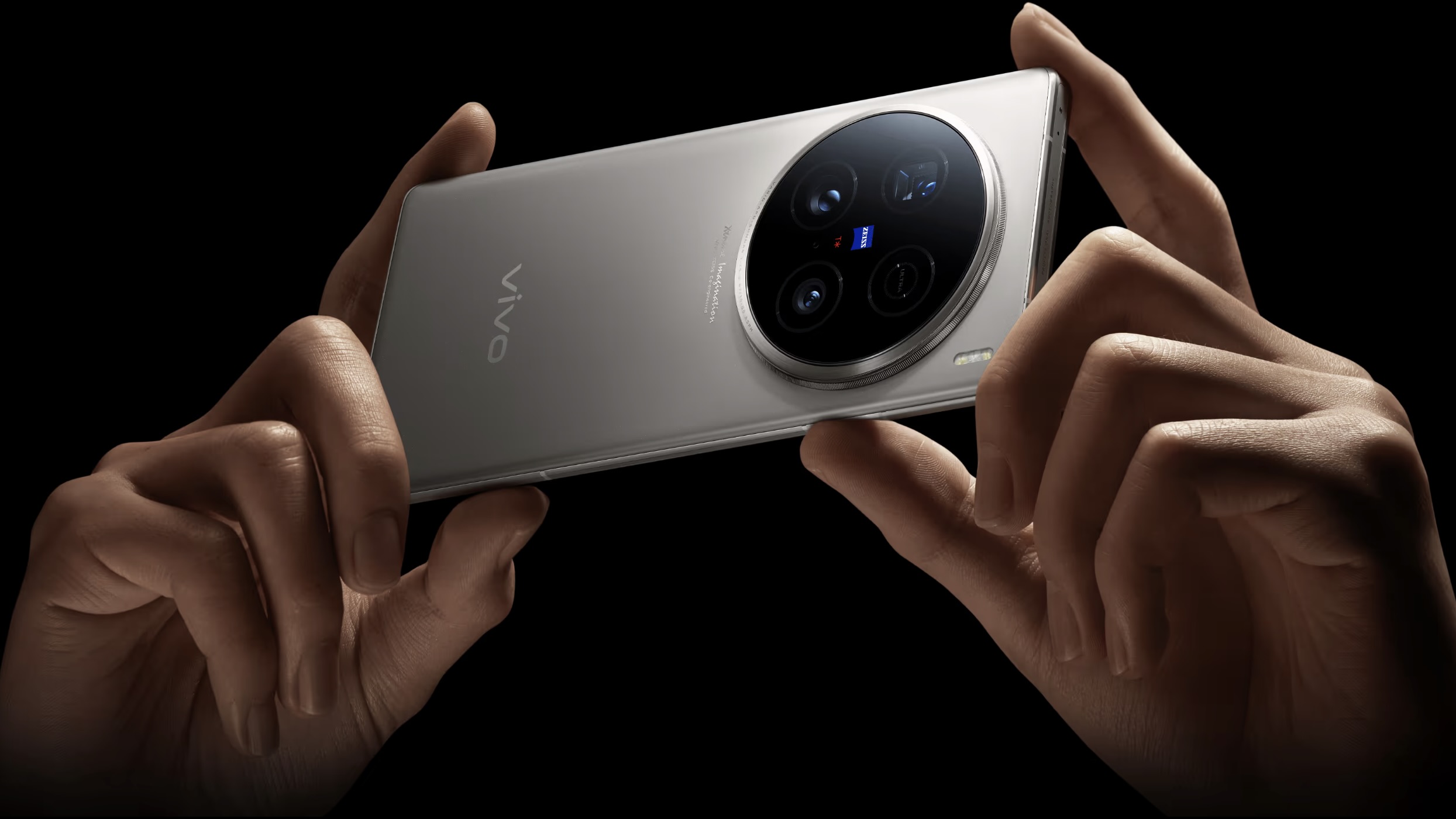 Vivo X200 Ultra Rò Rỉ Về Màu Sắc – Flagship Cao Cấp Sắp Ra Mắt