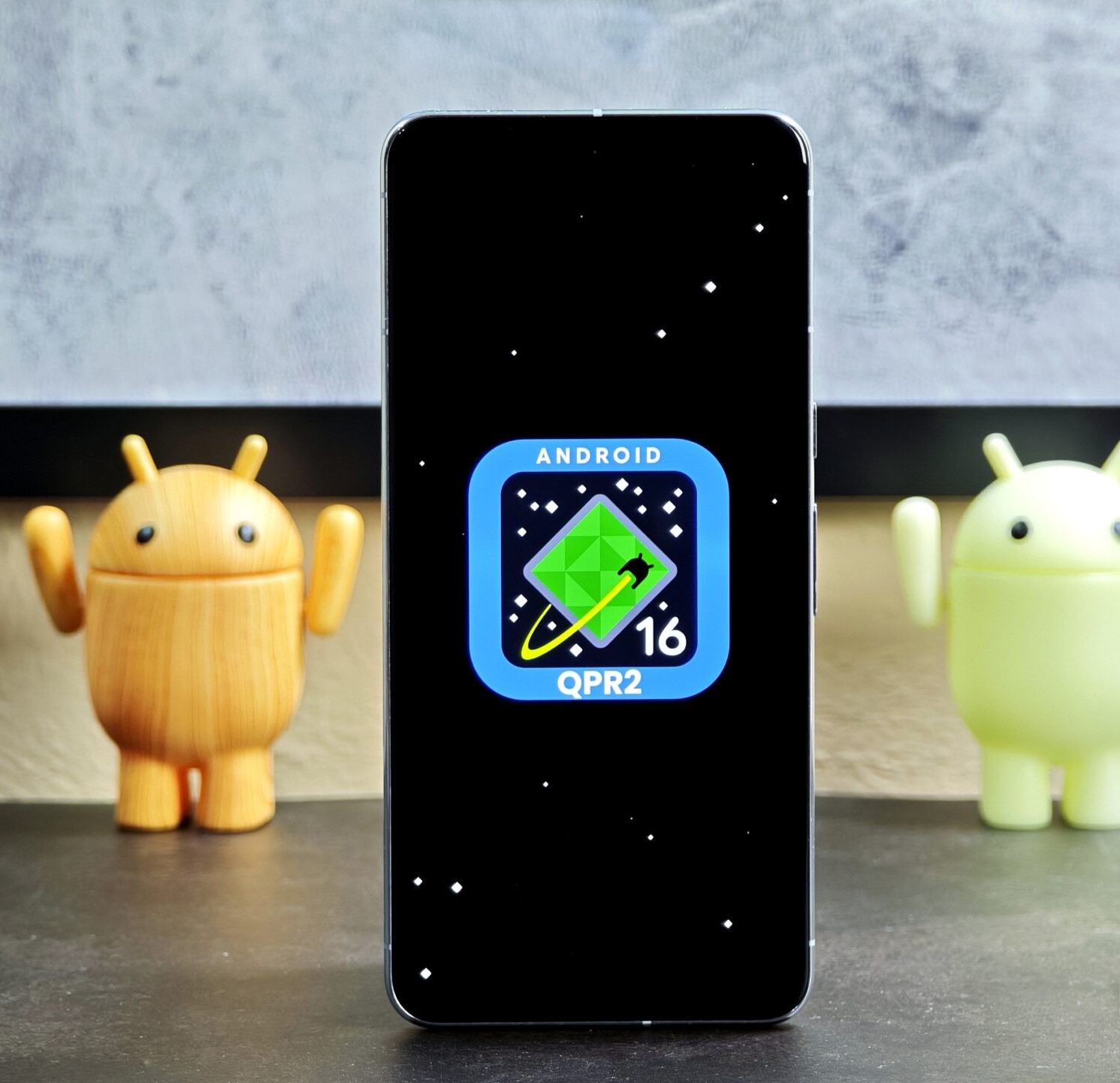 Google phát hành Android 16 QPR2 Beta 1: Giao diện tràn viền, widget màn hình khóa và nhiều cải tiến quan trọng