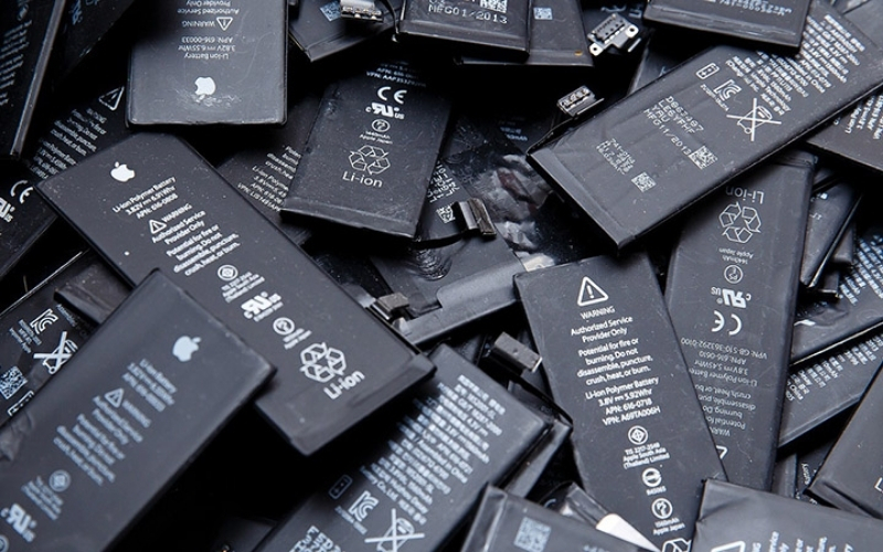 So Sánh Pin Silicon-Carbon Và Pin Lithium-Ion: Ai Dẫn Đầu Cuộc Đua Sma | https://thosky.vn