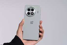 Đánh giá OnePlus Ace 5: Hiệu năng mạnh mẽ, thiết kế ấn tượng trong tầm giá 8 triệu đồng