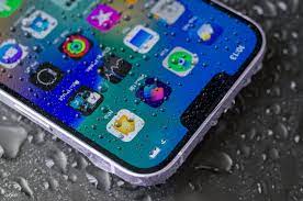 Top 3 điện thoại chống nước giá rẻ đáng mua nhất hiện nay