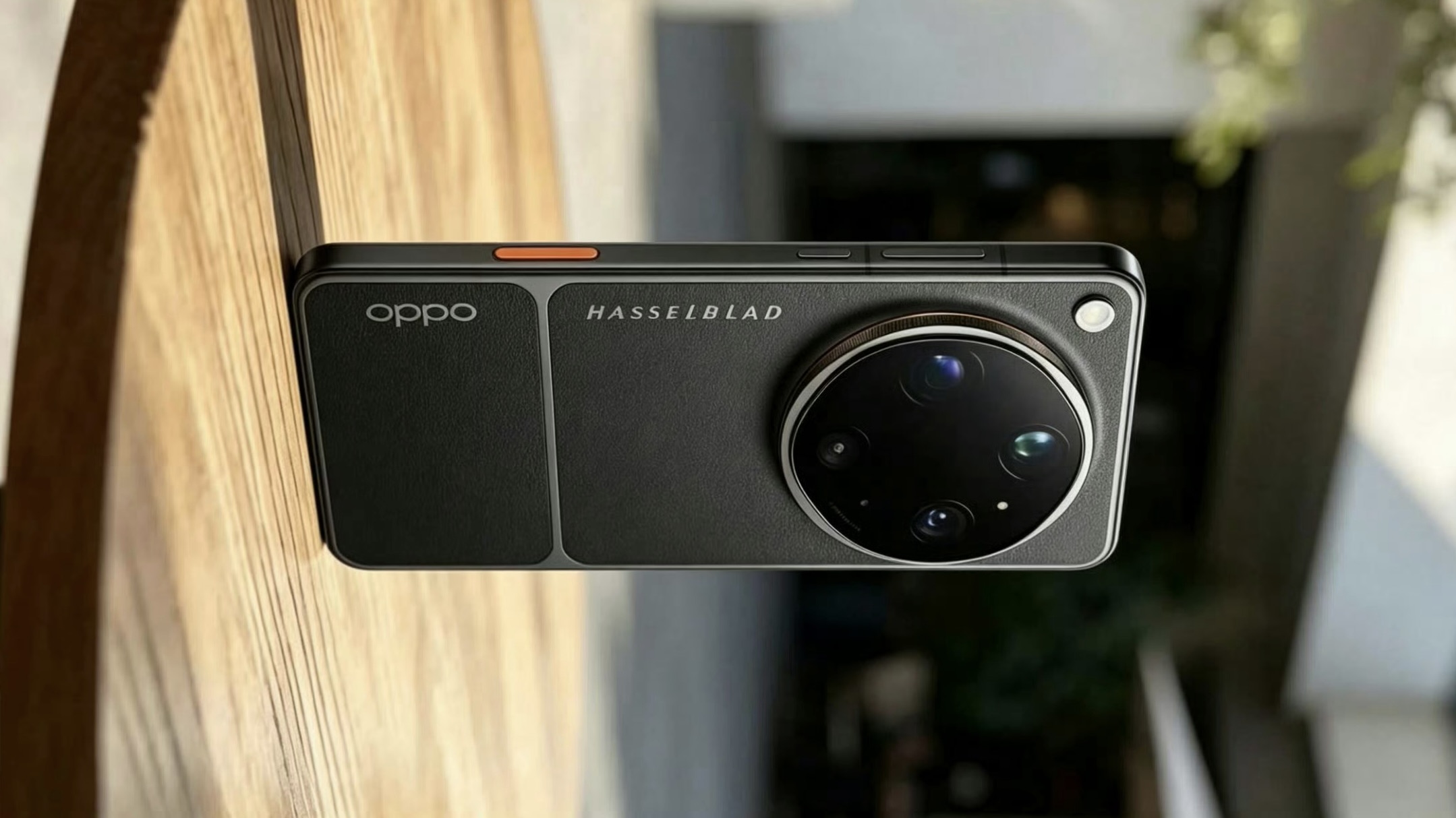 OPPO Find X9 Ultra lộ diện trước ngày ra mắt: Thiết kế mới, camera nâng cấp, pin 7.050mAh