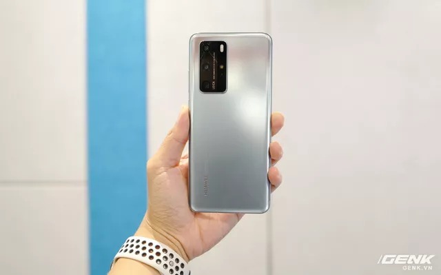 Trên tay nhanh Huawei P40 Pro: Màn hình uốn cong 4 cạnh đẹp mắt, độ hoàn thiện rất cao, giao diện chụp ảnh mượt mà nhưng còn nhiều rối rắm