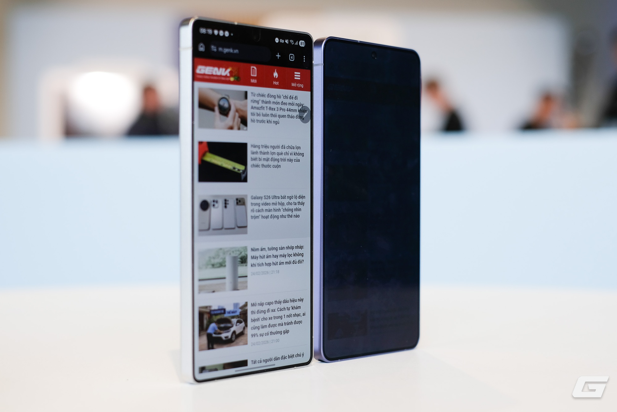 Privacy Display trên Galaxy S26 Ultra khác gì miếng dán chống nhìn trộm? So sánh chi tiết từ A–Z