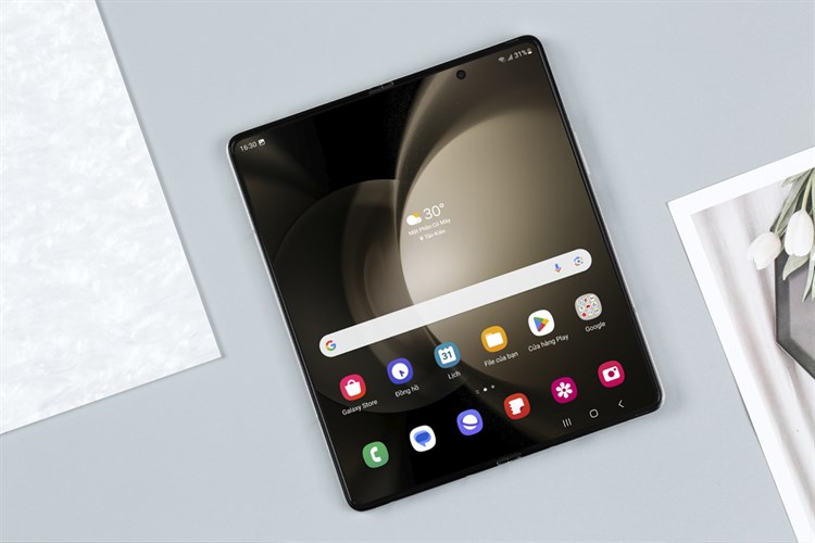 Samsung Galaxy Z Fold5 – Đẳng cấp gập mở, tinh tế đến từng chi tiết