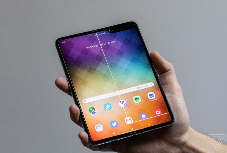 Samsung phản hồi về việc Galaxy Fold bị hỏng màn hình ngay trong ngày đầu sử dụng